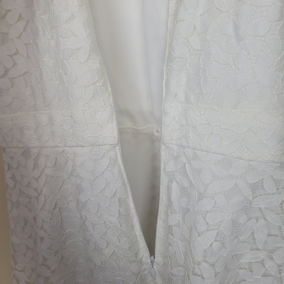 NWT Tahari Ivory Daisy Lace Fit & Flare Dress size 14 - Picture 10 of 11
